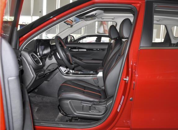 KX3傲跑 2021款 1.5L CVT焕新版 车厢座椅   前排空间