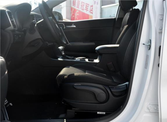 起亚KX5 2016款 1.6T 自动两驱GL 车厢座椅   前排空间