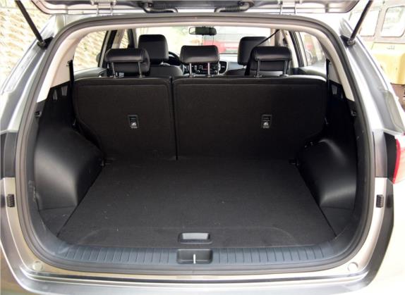 起亚KX5 2016款 2.0L 自动两驱GLS 车厢座椅   后备厢