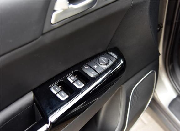 起亚KX5 2016款 2.0L 自动两驱GLS 车厢座椅   门窗控制