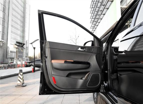 起亚KX5 2019款 1.6T 自动四驱豪华版 车厢座椅   前门板