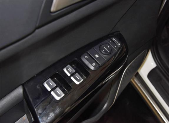 起亚KX5 2019款 1.6T 自动两驱精英版 车厢座椅   门窗控制