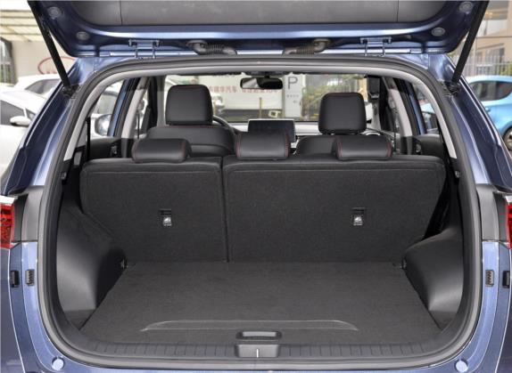 起亚KX5 2019款 2.0L 自动两驱舒适版 车厢座椅   后备厢