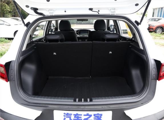 奕跑 2019款  1.4L 自动运动版 国VI 车厢座椅   后备厢
