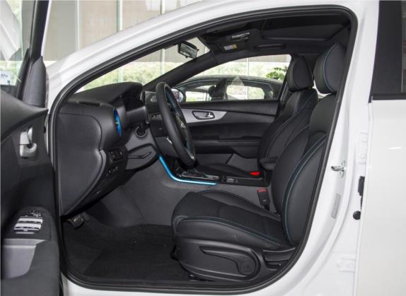 起亚K3新能源 2019款 1.6L PHEV舒适版 车厢座椅   前排空间