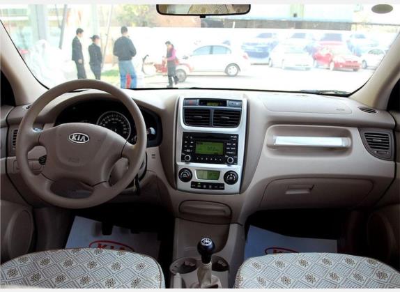 狮跑 2007款 2.0L 手动两驱版GLS 中控类   中控全图
