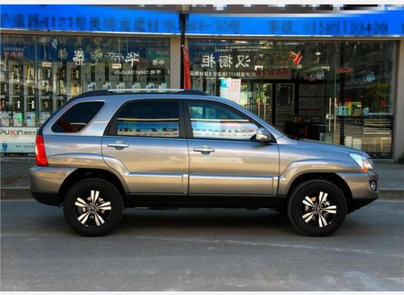狮跑 2011款 2.0L 自动两驱版GLS 外观   正侧