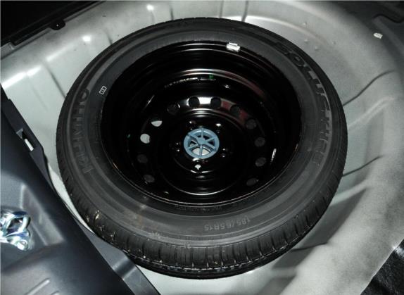 福瑞迪 2012款 1.6L MT GL 纪念版 其他细节类   备胎