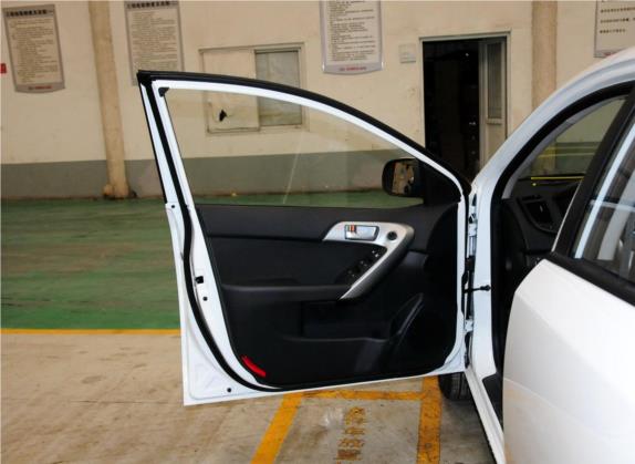 福瑞迪 2014款 1.6L MT GL 车厢座椅   前门板