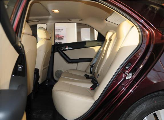 福瑞迪 2014款 1.6L AT GLS 车厢座椅   后排空间