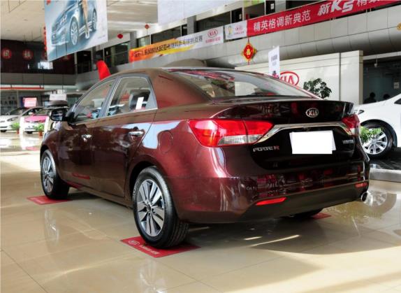 福瑞迪 2014款 1.6L AT Premium 外观   斜后