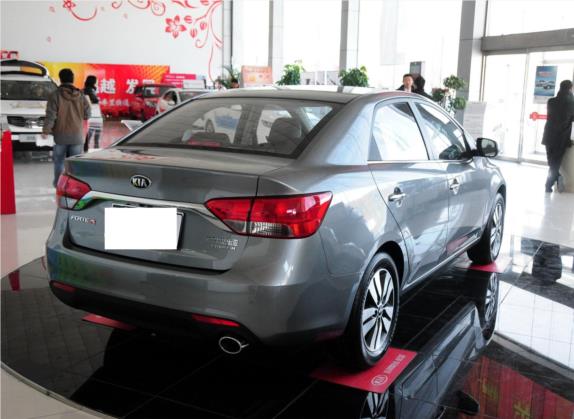 福瑞迪 2014款 1.6L AT Premium Special 外观   斜后