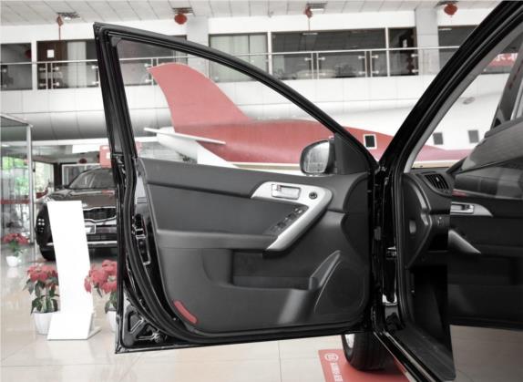 福瑞迪 2016款 1.6L AT GL 车厢座椅   前门板
