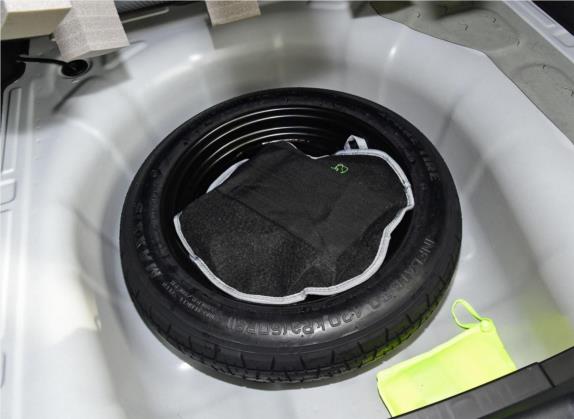 福瑞迪 2019款 1.6L 自动风尚版 国V 其他细节类   备胎