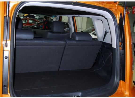 秀尔 2010款 2.0L AT Premium 车厢座椅   后备厢