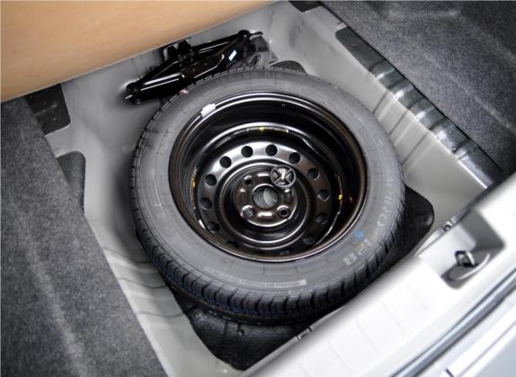 瑞麒G3 2012款 1.6L 手动舒适型 其他细节类   备胎
