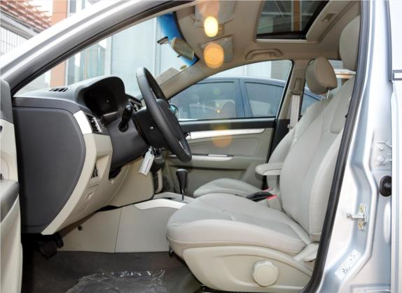 瑞麒G3 2012款 1.6L CVT豪华型 车厢座椅   前排空间