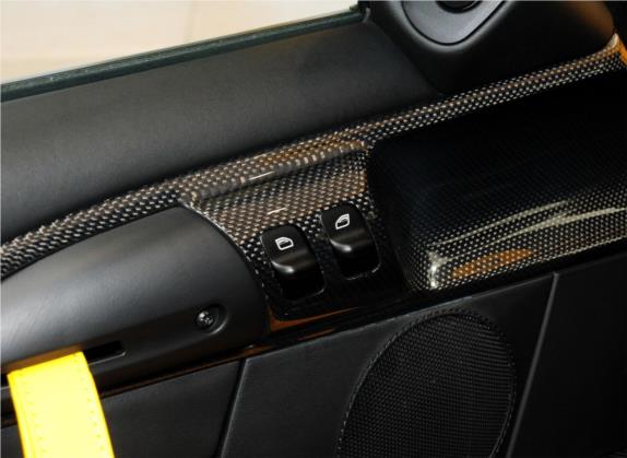 如虎 CTR 3 2013款 3.8T 标准型 车厢座椅   门窗控制