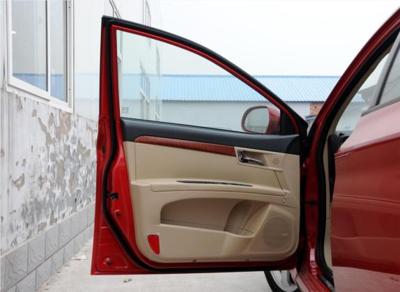 荣威350 2011款 350S 1.5L 手动迅捷版 车厢座椅   前门板