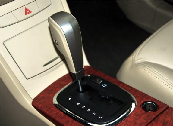 荣威350 2012款 1.5L 自动智享超值版 中控类   挡把