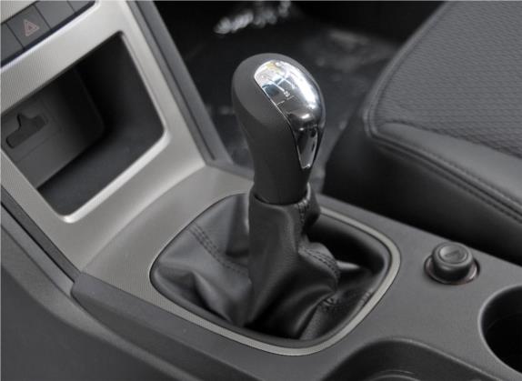 荣威350 2014款 1.5L 手动迅捷版 中控类   挡把