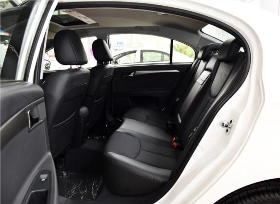 荣威350 2014款 1.5T 手动劲锐版 车厢座椅   后排空间