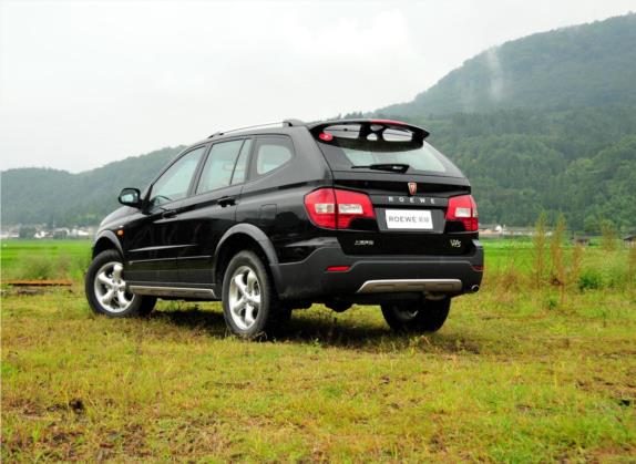 荣威W5 2011款 3.2L 4WD 自动尊域版 外观   斜后
