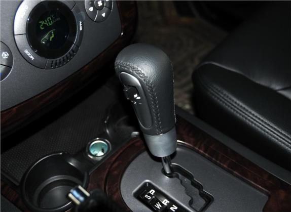 荣威W5 2014款 1.8T 4WD 自动豪域特装版 中控类   挡把