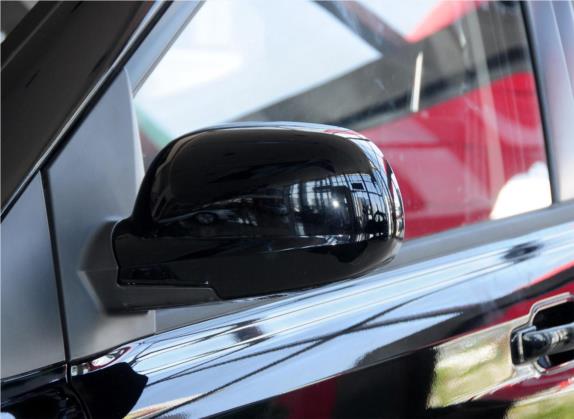 荣威W5 2014款 1.8T 2WD 手动驰域特装版 外观细节类   外后视镜