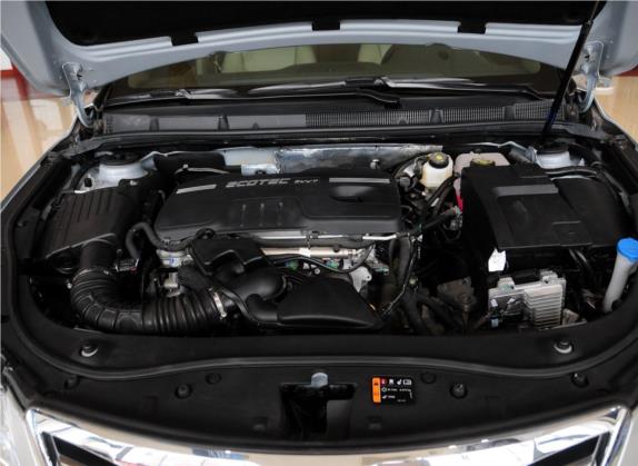 荣威950 2012款 2.0L 典雅版 其他细节类   发动机舱