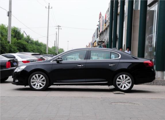 荣威950 2012款 3.0L 旗舰版 外观   正侧