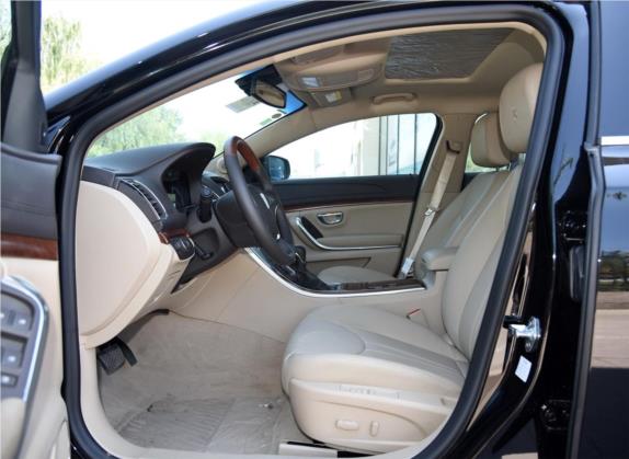 荣威950 2015款 2.0T 豪华行政版 车厢座椅   前排空间