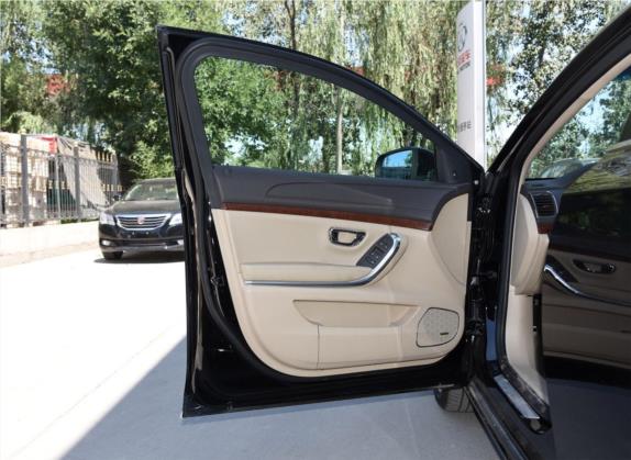 荣威950 2015款 2.0T 豪华行政版 车厢座椅   前门板