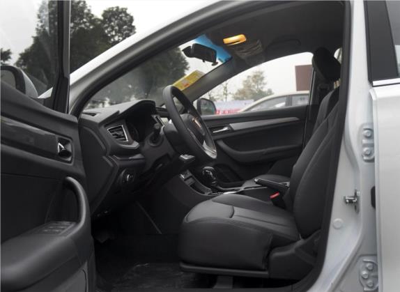 荣威360 2018款 PLUS 1.5L 自动豪华版 车厢座椅   前排空间