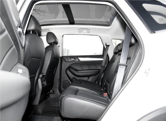 荣威RX5 2018款 30T 两驱自动互联网智享版 车厢座椅   后排空间