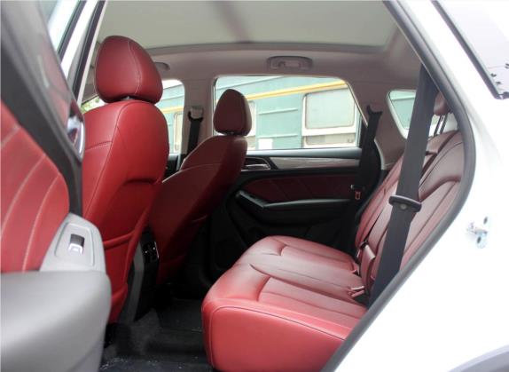 荣威RX5 2018款 30T 四驱自动互联网铂金版 车厢座椅   后排空间