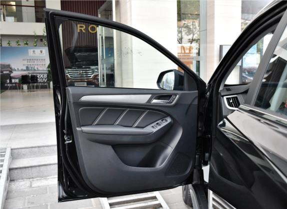 荣威RX5 2018款 30T 两驱自动互联网黑金珍藏版 车厢座椅   前门板
