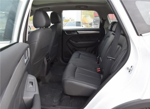 荣威RX5 2019款 30T 两驱自动Ali智联网铂金版 车厢座椅   后排空间