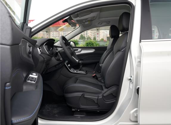 荣威RX5 2020款 PLUS 300TGI 手动Ali国潮豪华版 车厢座椅   前排空间