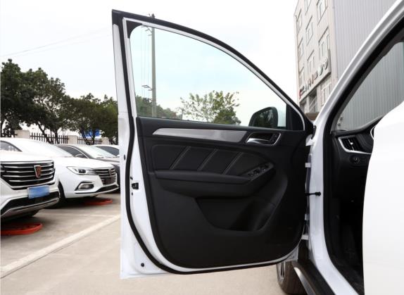 荣威RX5 2020款 20T 自动4G互联百万旗舰款 车厢座椅   前门板