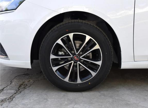 荣威i6 2019款 PLUS 1.6L 手动4G互联豪华大赞版 其他细节类   前轮