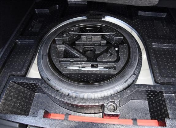 荣威i6 2019款 PLUS 1.6L 手动4G互联豪华大赞版 其他细节类   备胎