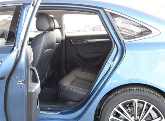 荣威i6 2019款 PLUS 1.6L CVT 4G互联旗舰大赞版 车厢座椅   后排空间