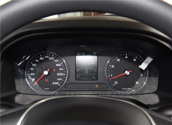 荣威i6 2019款 PLUS 1.6L CVT 4G互联旗舰大赞版 中控类   仪表盘