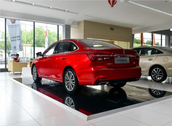 荣威i6 2020款 PLUS 1.6L CVT 4G互联荣耀旗舰版 外观   斜后