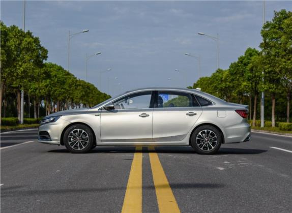 荣威i6新能源 2019款 PLUS 50T 互联网荣耀旗舰版 外观   正侧