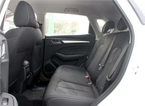 荣威RX3 2018款 1.6L 手动进取版 车厢座椅   后排空间
