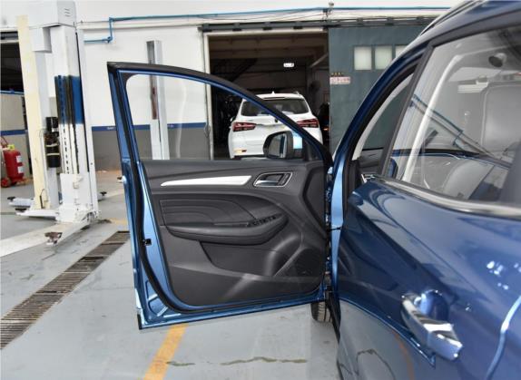 荣威RX3 2018款 1.6L 手动旗舰版 车厢座椅   前门板