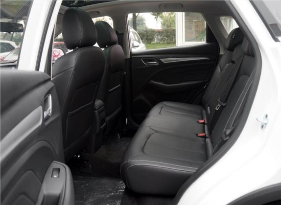 荣威RX3 2018款 1.6L 手动互联网智享版 车厢座椅   后排空间