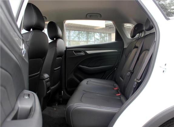 荣威RX3 2018款 1.6L 手动精英版 车厢座椅   后排空间
